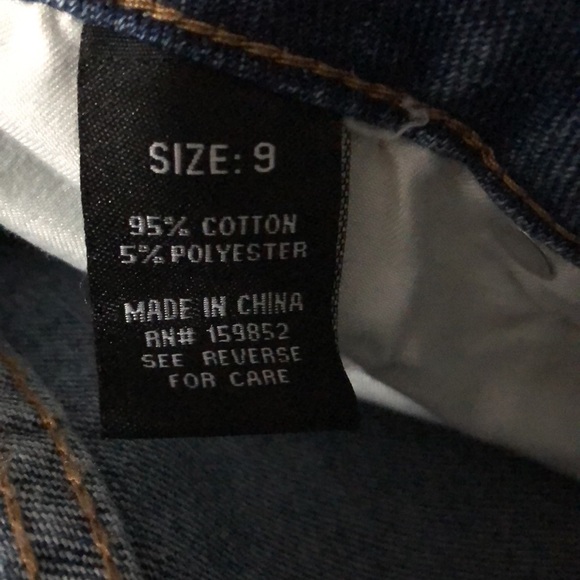 Fire& Rain High rise straight distressed medium wash denim jeans size 9 - Picture 8 of 9